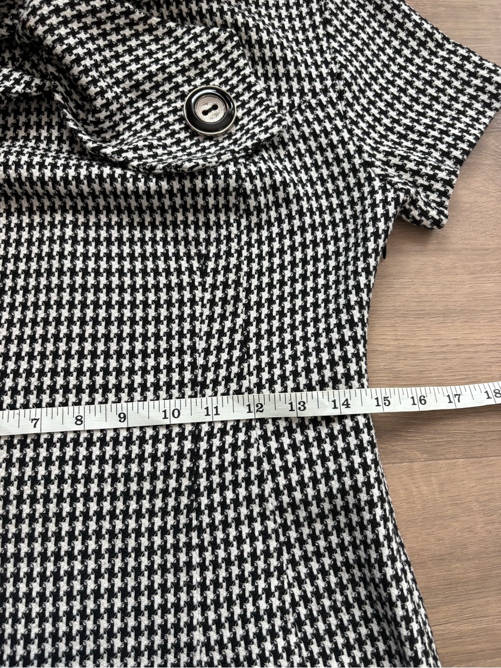 60s Mod Style Houndstooth Short Sleeve Dress with Bow Shawl Collar- size 4 - Picture 8 of 9